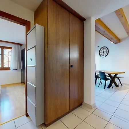 Apartment Beautiful 2 Bedrooms Apartment, Perfectly Located In *