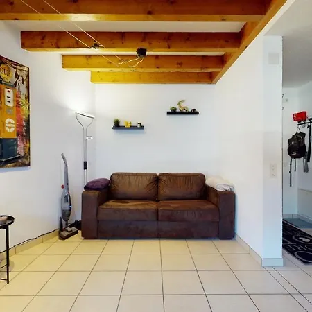 Beautiful 2 Bedrooms Apartment, Perfectly Located In Appartement *