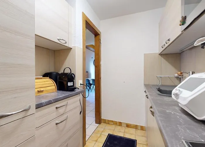 Beautiful 2 Bedrooms Apartment, Perfectly Located In Lejlighed