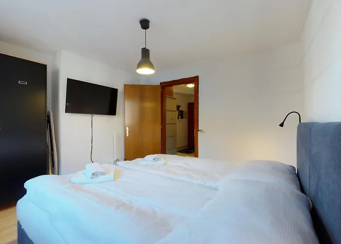 Beautiful 2 Bedrooms Apartment, Perfectly Located In Lejlighed Saillon